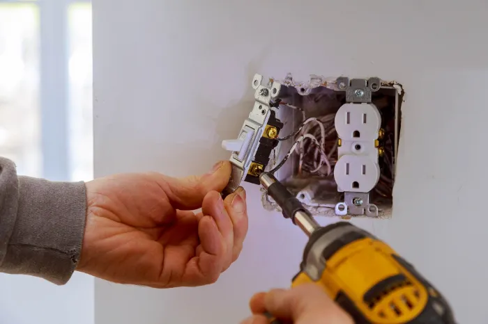 Common Electrical Issues Fixed by Handyman Services in Truckee, CA